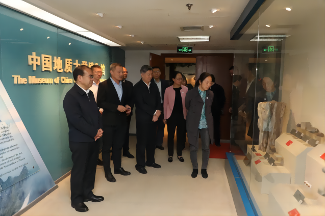 6abe7ff2622041f2b9e2754c413eaf1e.png 图片 4.png